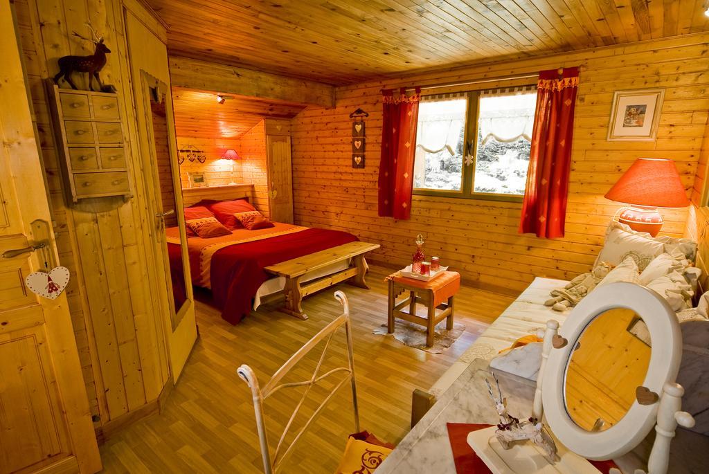Chalet La Colombiere Sainte-Agnes  Room photo
